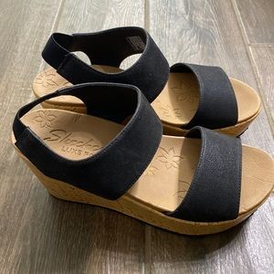 Like New Sketchers Cali Brie wedges